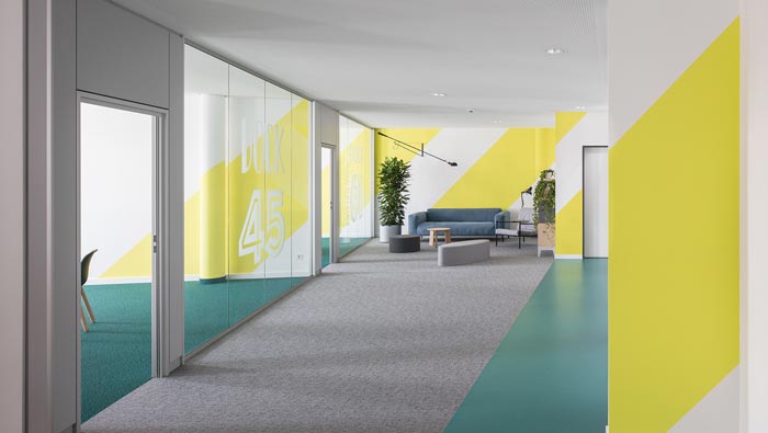 IT咨詢公司辦公室動(dòng)線裝修設(shè)計(jì)案例效果圖