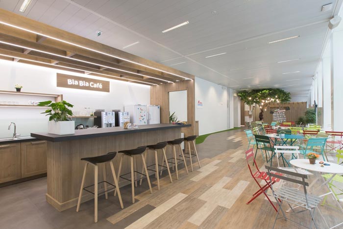 汽車租賃服務公司辦公室茶水間裝修設計案例效果圖