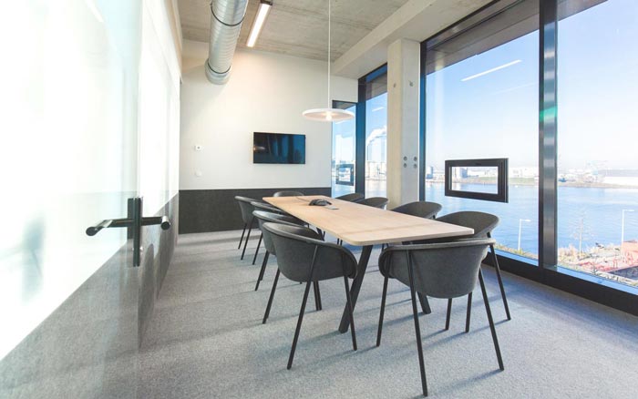 500平方廣告公司辦公室小型會議室裝修實景圖