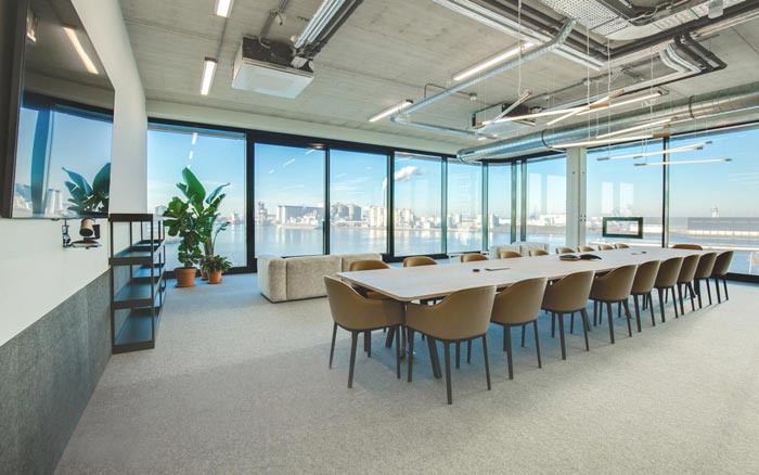 500平方廣告公司辦公室大型會議室裝修實景圖