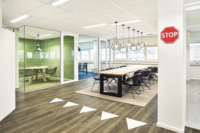 代步車公司辦公室動線設計效果圖