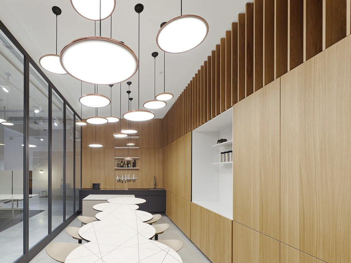 策劃公司小型辦公室茶水間裝修設計效果圖