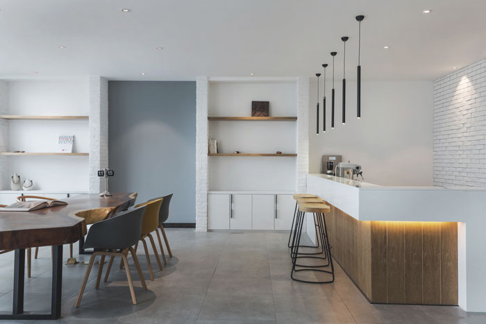 300平方loft風格辦公室休息區(qū)裝修設(shè)計案例效果圖