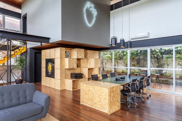 loft風(fēng)格電影公司辦公室儲物柜裝修設(shè)計案例效果圖