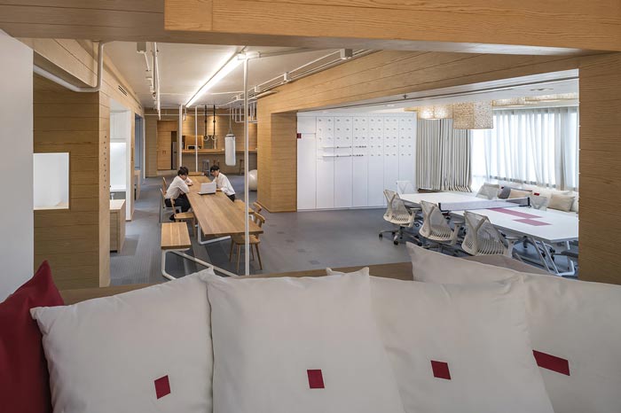 IT創業公司辦公室大廳裝修設計案例效果圖