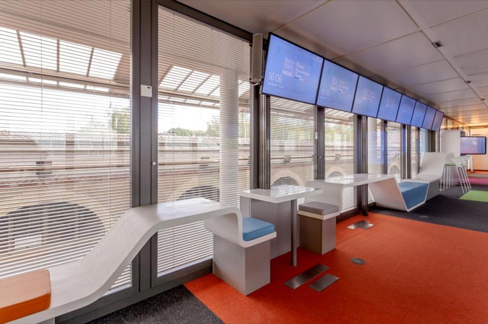 環境監測公司辦公室左側裝修設計案例效果圖