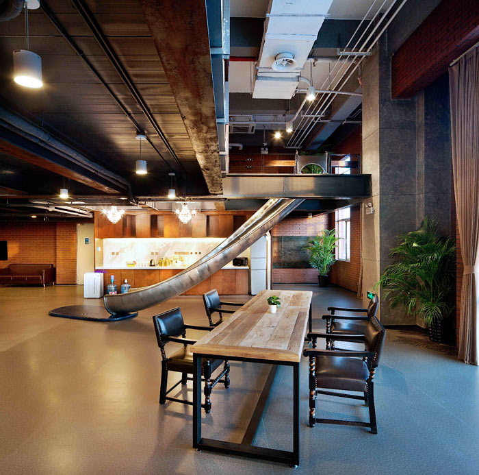 創客孵化中心辦公樓滑梯裝修設計效果圖