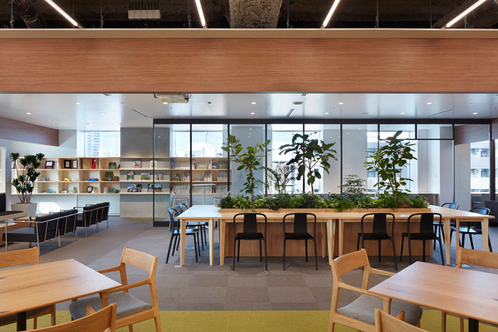 國(guó)際貿(mào)易公司辦公室休息區(qū)裝修設(shè)計(jì)效果圖