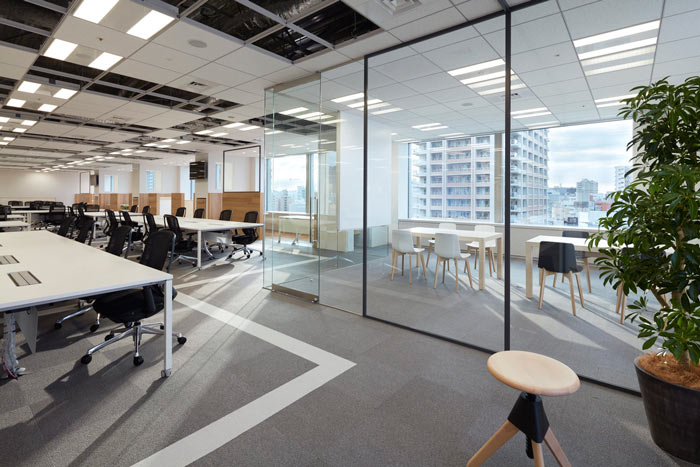 國(guó)際貿(mào)易公司辦公室洽談室裝修設(shè)計(jì)效果圖