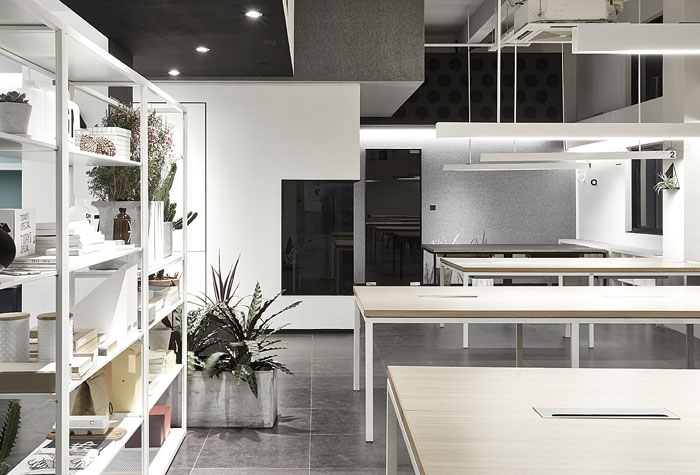 長方形辦公室辦公區裝修效果圖