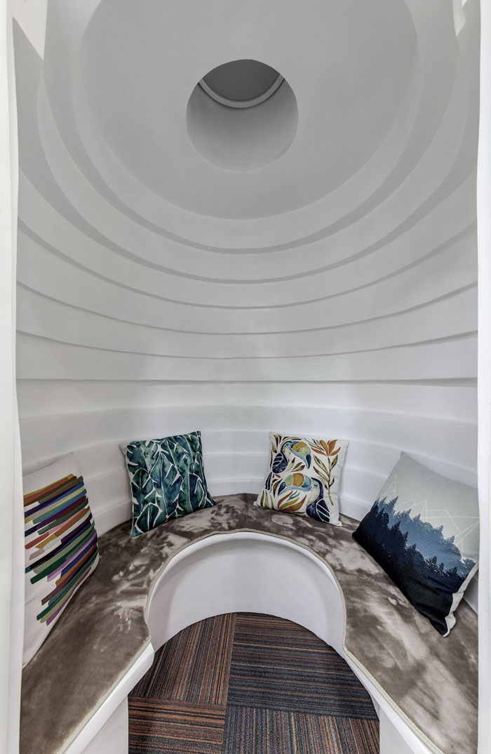 金融科技辦公室冥想?yún)^(qū)裝修設(shè)計(jì)效果圖