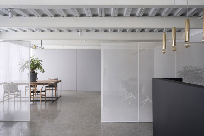 家居公司辦公室后廳裝修設(shè)計(jì)效果圖