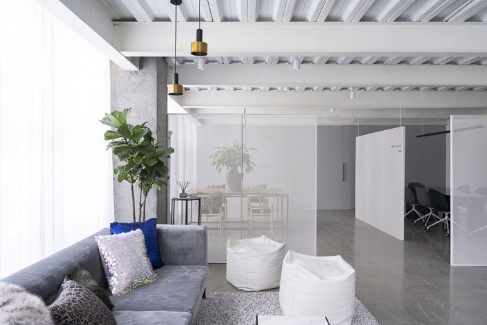 家居公司辦公室洽談區(qū)裝修設(shè)計(jì)效果圖