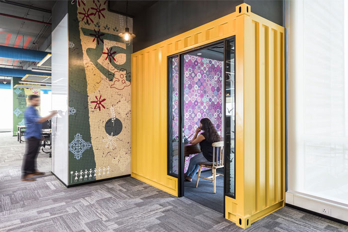 880平方辦公室電話區域裝修設計效果圖