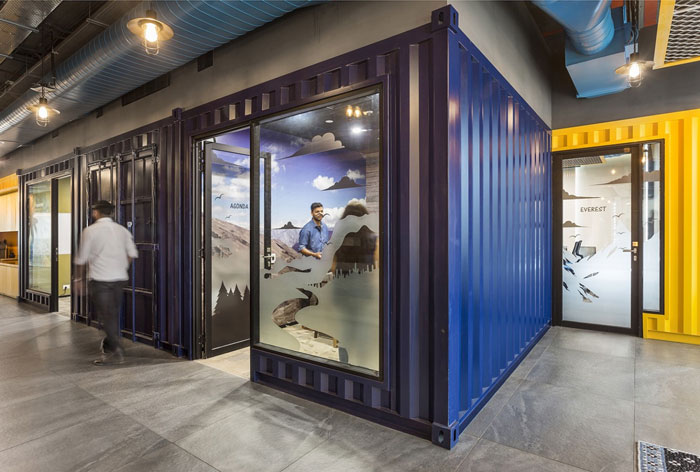 880平方辦公室過道裝修設計效果圖