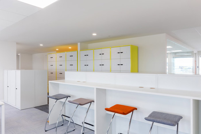 理財公司吧臺裝修設計效果圖