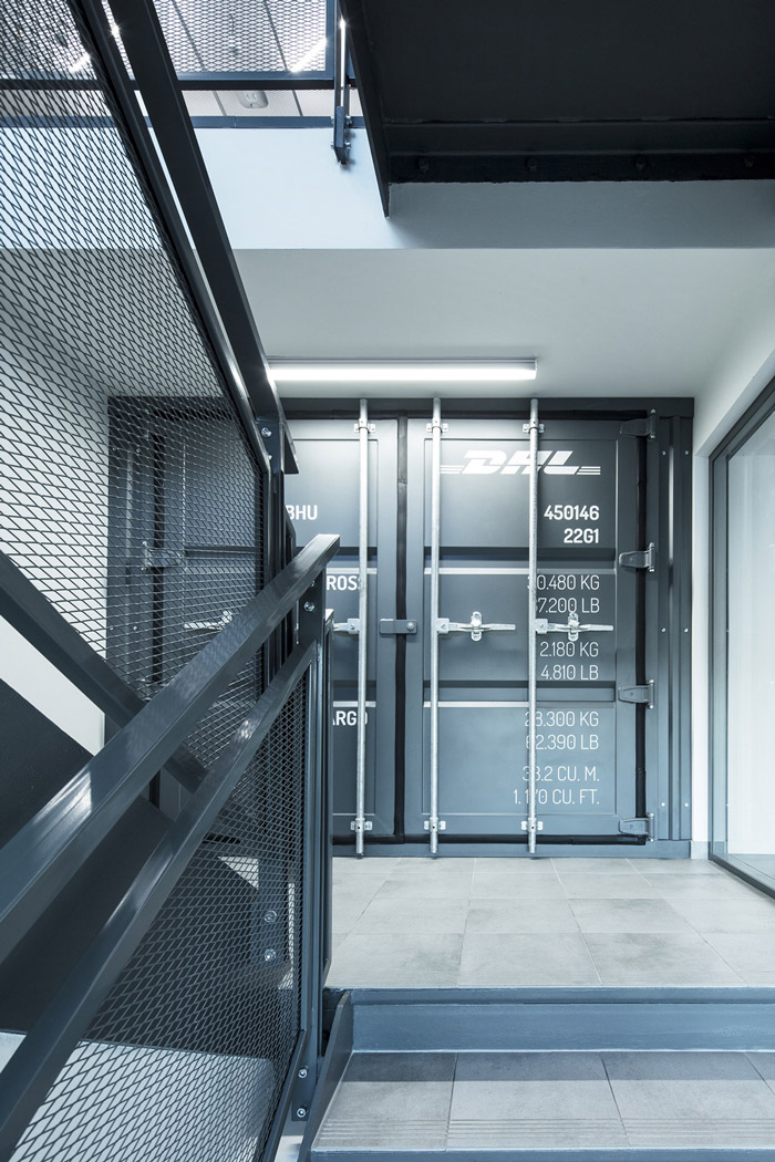 運輸公司樓梯裝修設計效果圖