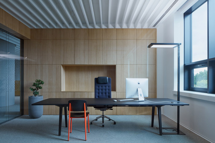 房產公司總經理辦公室裝修設計效果圖