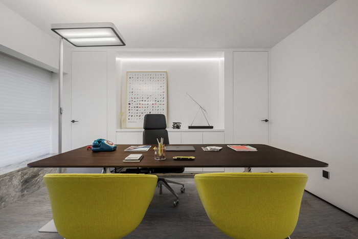 兩層辦公空間總經理辦公室裝修設計方案