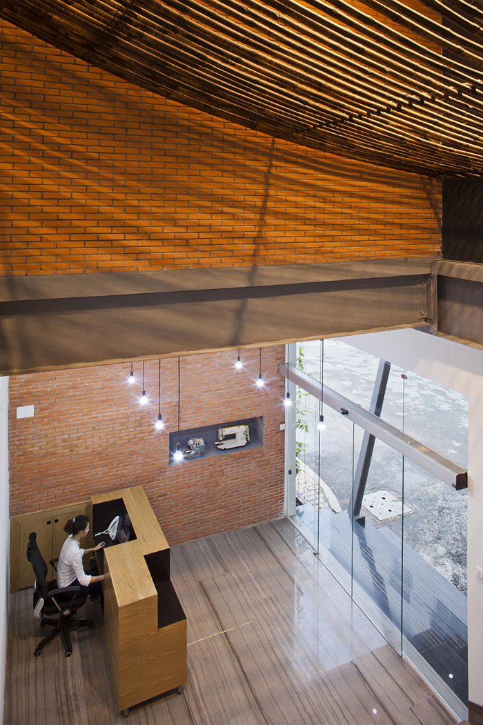 服裝工廠改造辦公室入口裝修效果圖