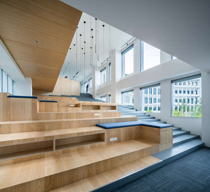 集團(tuán)總部辦公樓休息區(qū)裝修設(shè)計(jì)效果圖