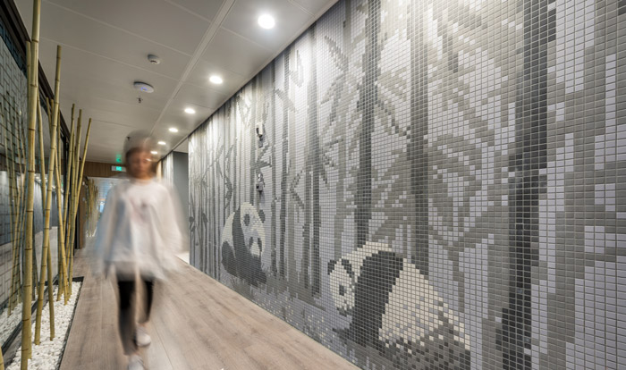 清爽辦公室過道裝修設計效果圖