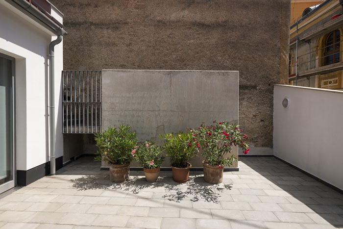 舊廠房辦公室陽臺裝修設計效果圖