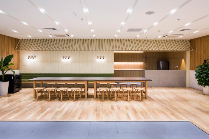 開(kāi)發(fā)中心辦公室接待區(qū)裝修設(shè)計(jì)效果圖