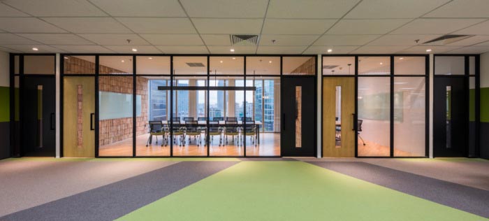 開(kāi)發(fā)中心辦公室會(huì)議室裝修設(shè)計(jì)效果圖