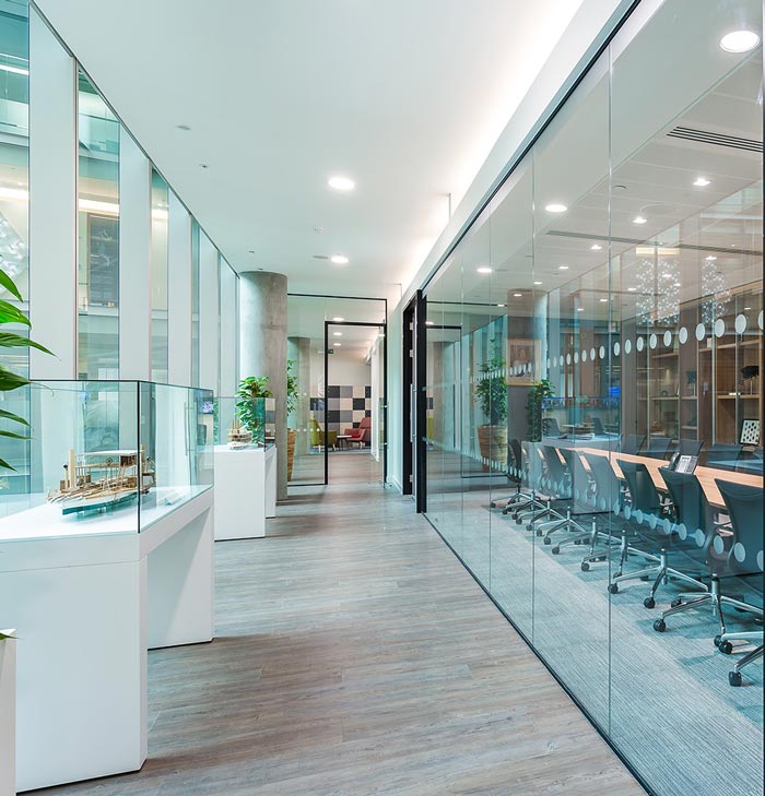 投資集團辦公室過道裝修設計效果圖