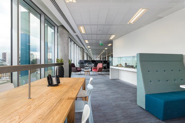 投資集團辦公室辦公區裝修設計效果圖