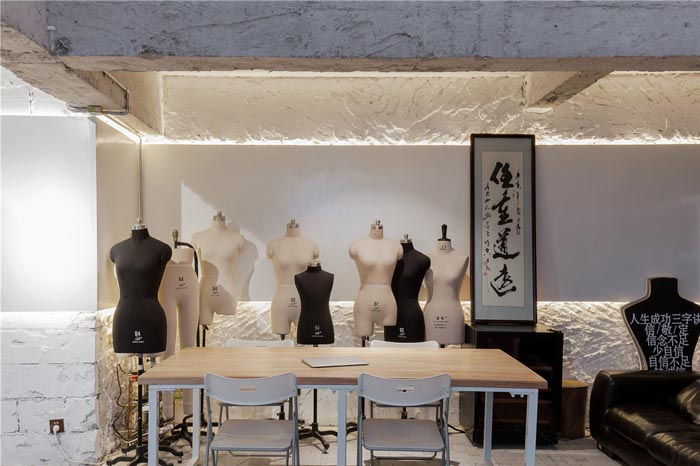 舊公寓改造辦公室開(kāi)放區(qū)裝修設(shè)計(jì)效果圖