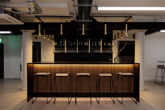 兩層辦公室吧臺裝修設(shè)計(jì)效果效果圖