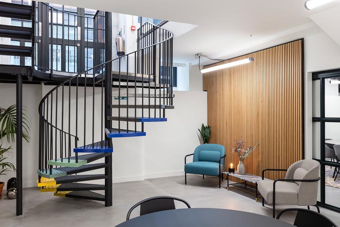 兩層辦公室樓梯裝修設(shè)計(jì)效果效果圖