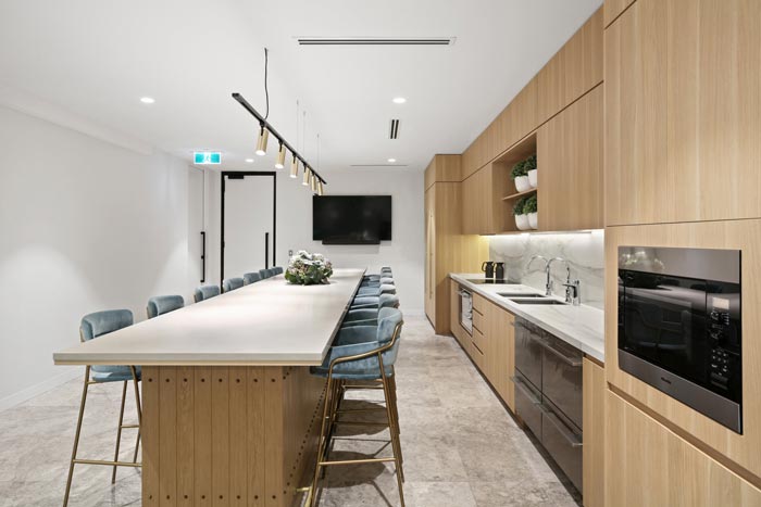 金融控股辦公室茶水間裝修設(shè)計(jì)效果圖